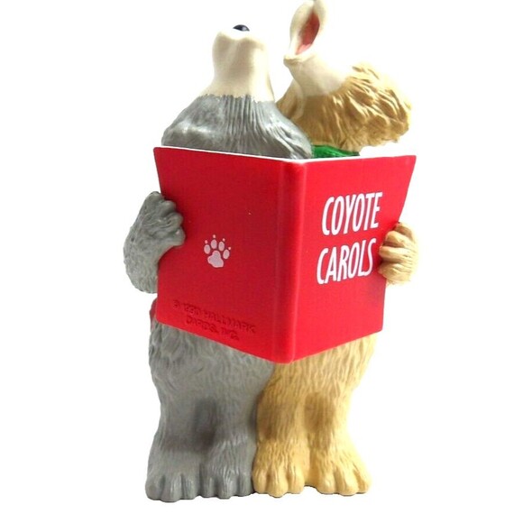 Hallmark Keepsake Christmas Tree Ornament Coyote Carols 1990 Vintage Singing - Picture 7 of 15